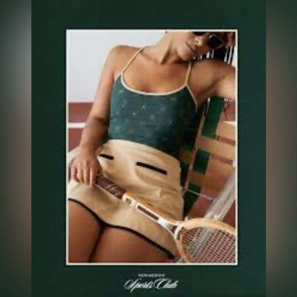 NWT WeWoreWhat Green Sports Cami